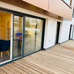 Luxury New Flat In Center With Terrace And Parking-142-99